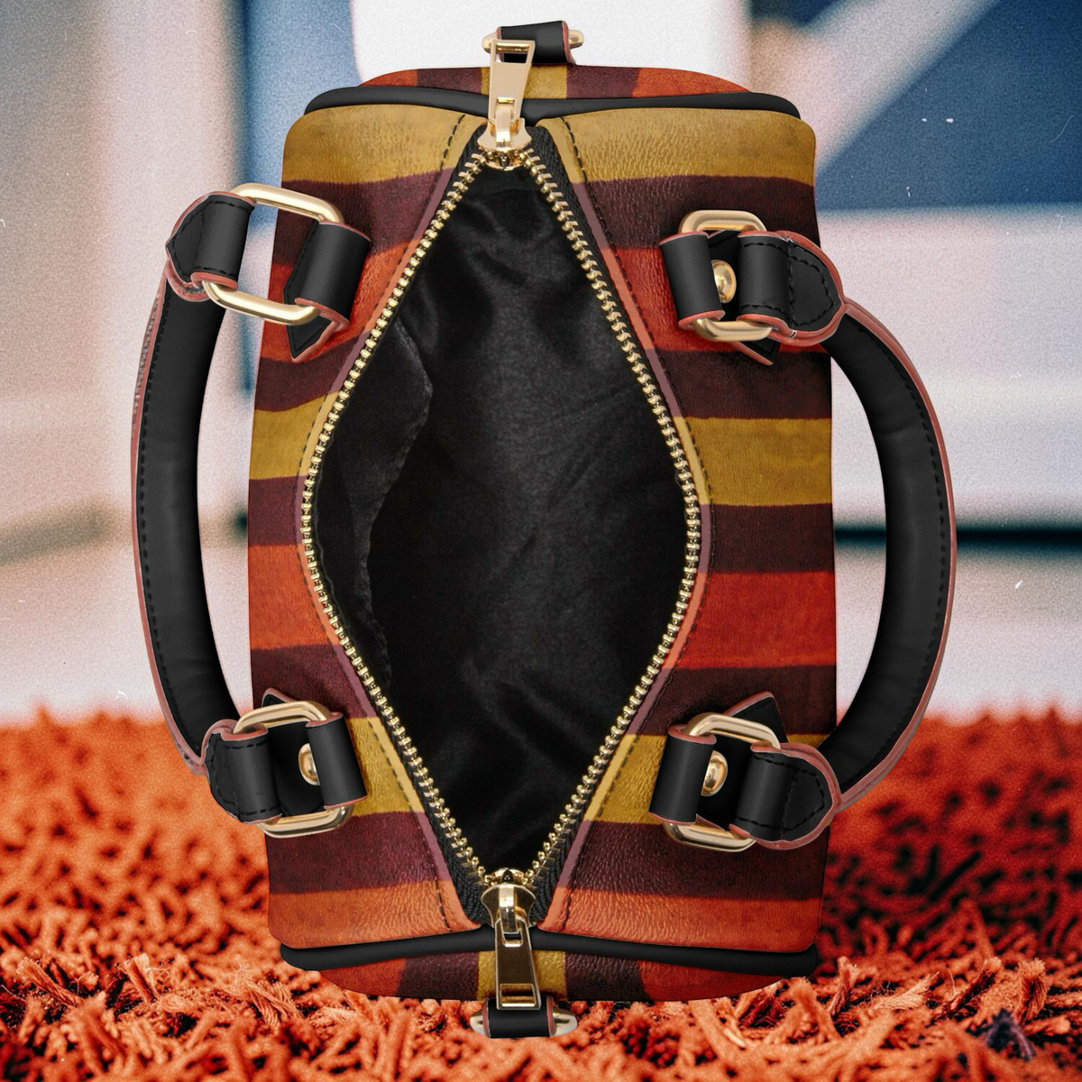 LOVE ALIVE HANDBAG