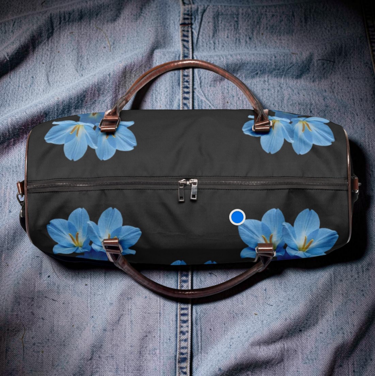 B\LEU FLOWER DUFFLE BAG